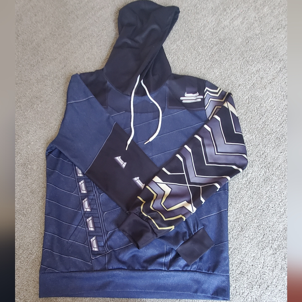 Avengers Hoodie Size 3xl But Does Run That Big